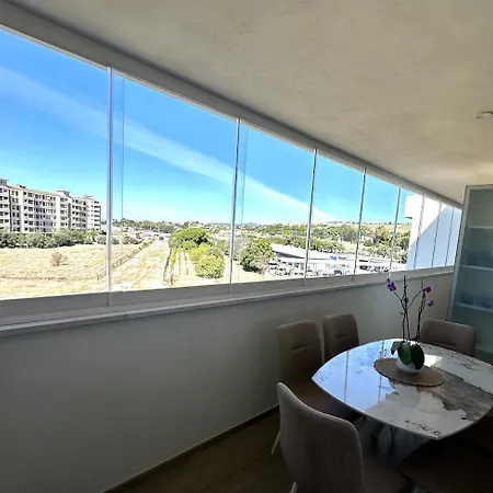 Maison Charlotte Apartment